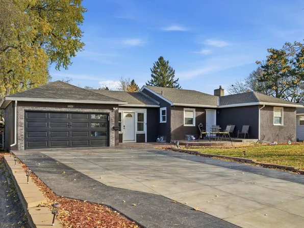 8429 1st Ave S, Bloomington, MN 55420