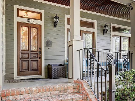 Inviting front porch.
