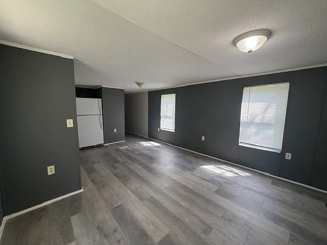 120 Sycamore Ln #B — Photo 16
