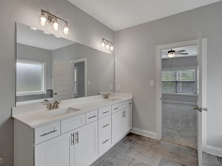 395 Chasewood Ln — Photo 25