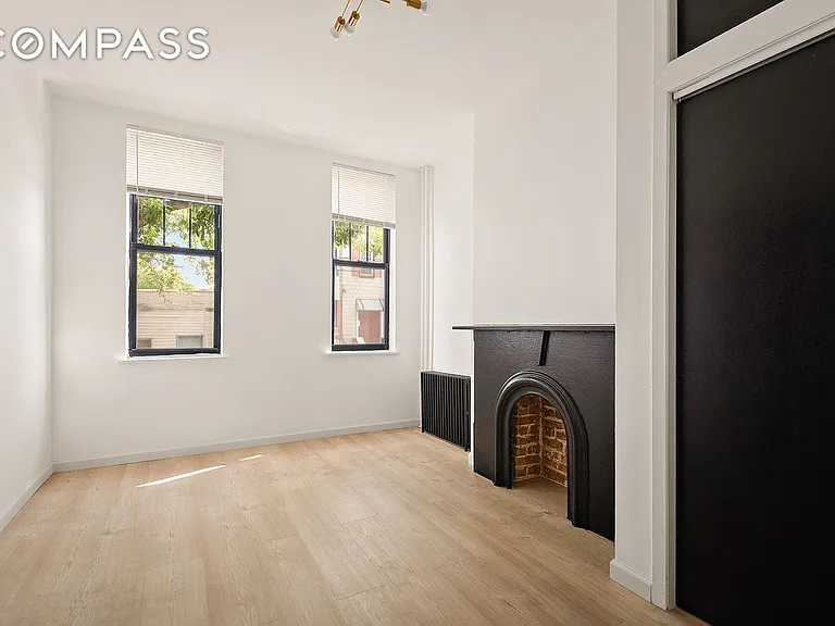 60-52 54th Pl #L-1 — Photo 3