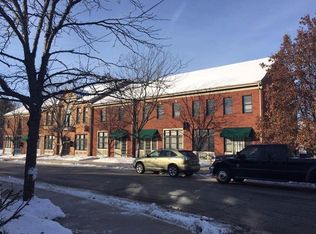 225 Aberdeen Dr STE B2, Valparaiso, IN 46385
