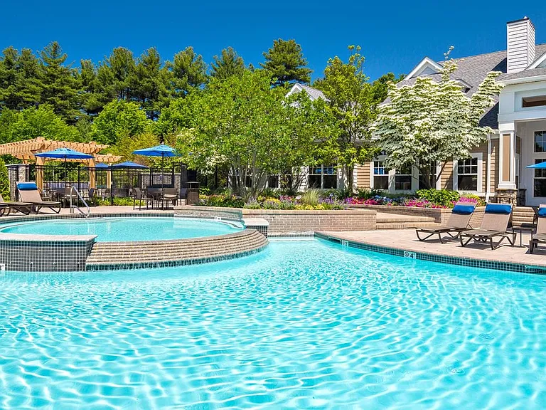 Swimming Pool with Sundeck