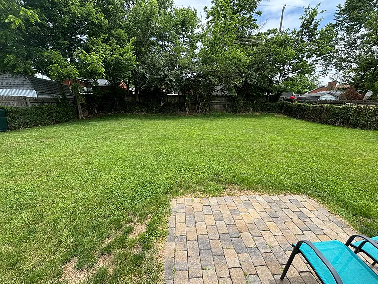 1711 Sarasota Ct — Photo 21