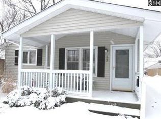 123 Woodstock Ave, Avon Lake, OH 44012