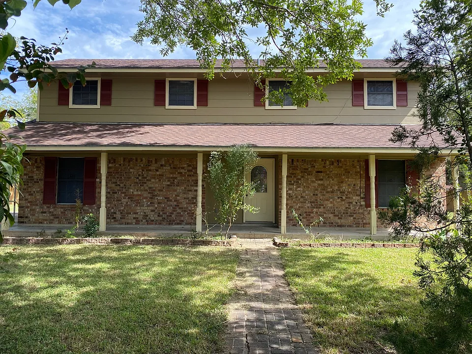 112 County Road 921