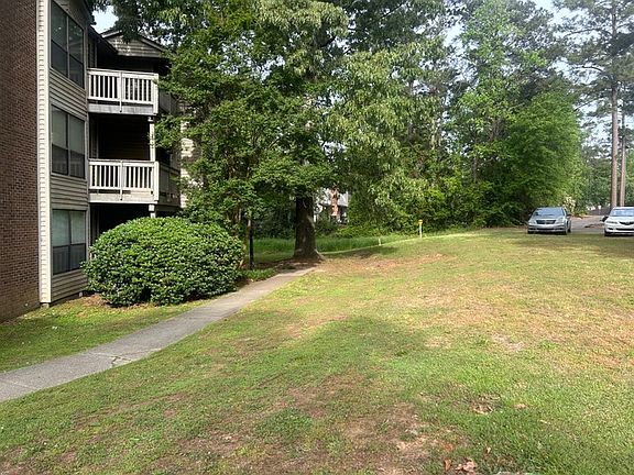 2nd image of 3609 Juneau Rd APT F80