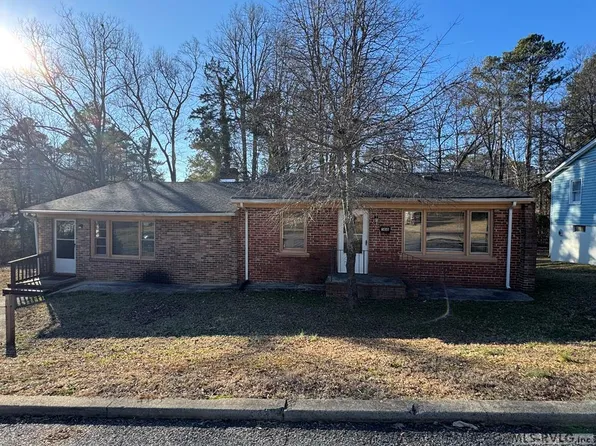 508 Brook Ave, South Hill, VA 23970