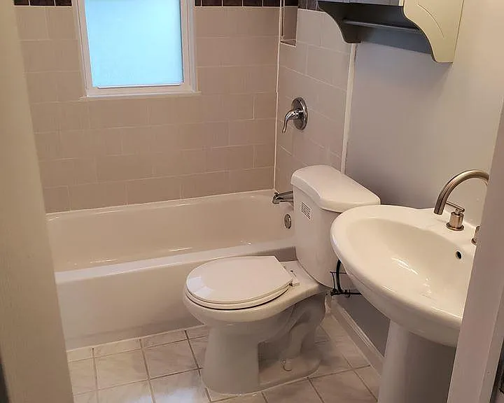 254 E Susquehanna Ave — Photo 4