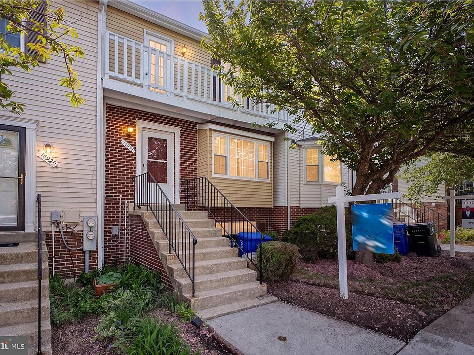 1st image of 14927 Cherrywood Dr #5F