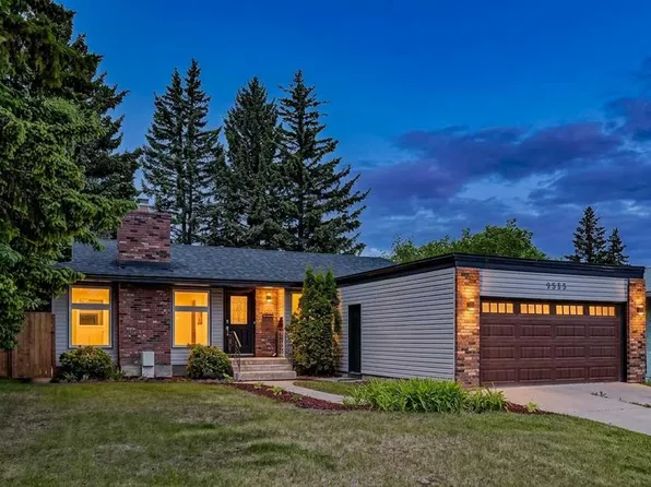 9555 E Oakfield Dr SW, Calgary, AB T2V 4E2