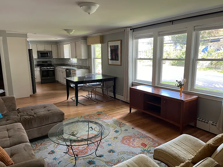 28 Morse St — Photo 6