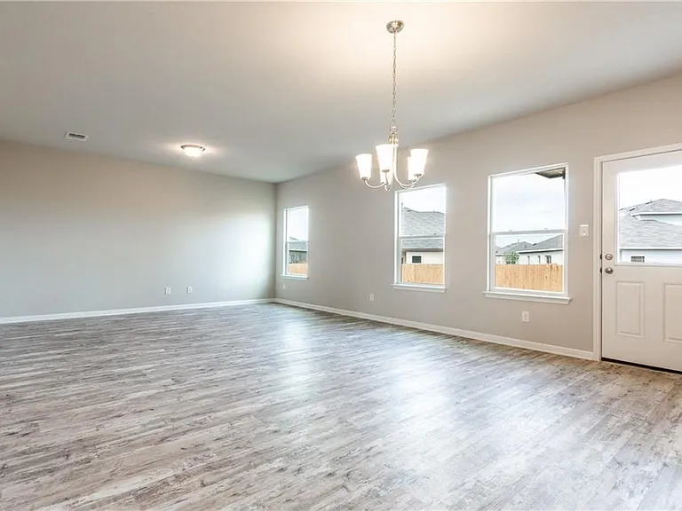 2718 Bridekirk Dr — Photo 14