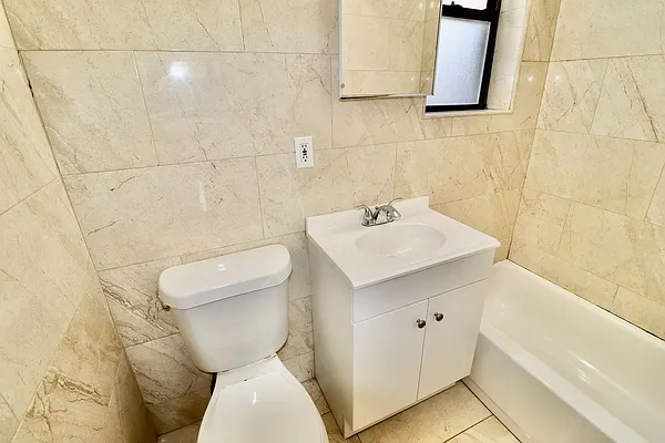 Rented by Union Square Property Management | media 19