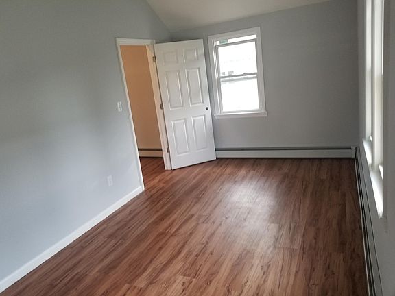5th image of 3 Cobb Ave #G