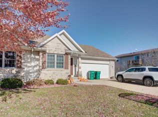 116 Llanos St, Verona, WI 53593