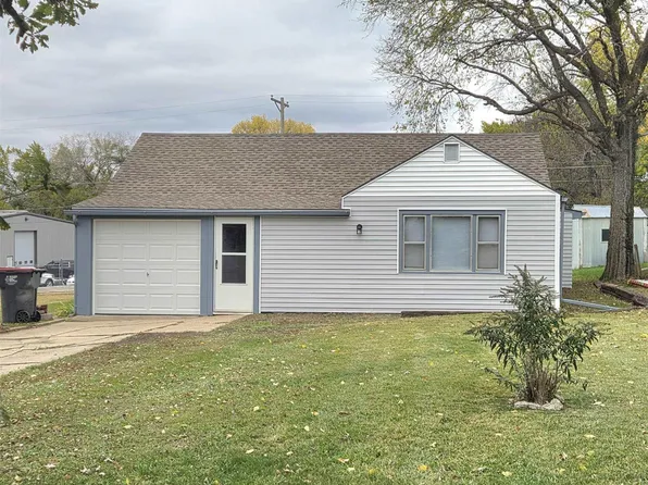 716 Millikin Ave, Beatrice, NE 68310