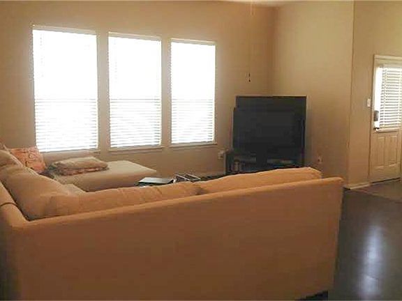 4th image of 4034 Dogwood Bough Ln