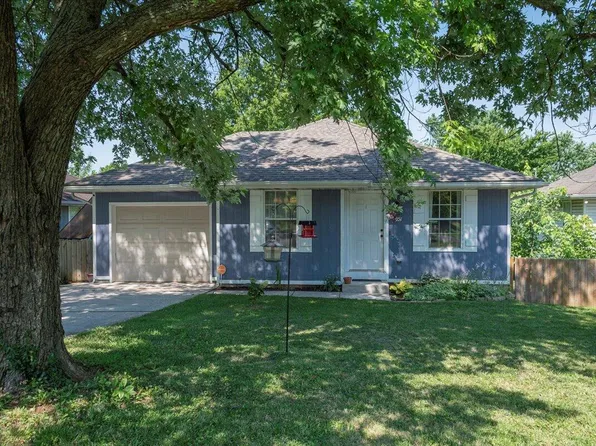 1051 S Glenn Avenue, Springfield, MO 65802