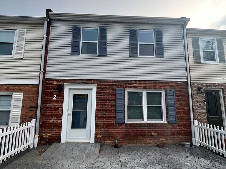 2 Alice Ct — Photo 27