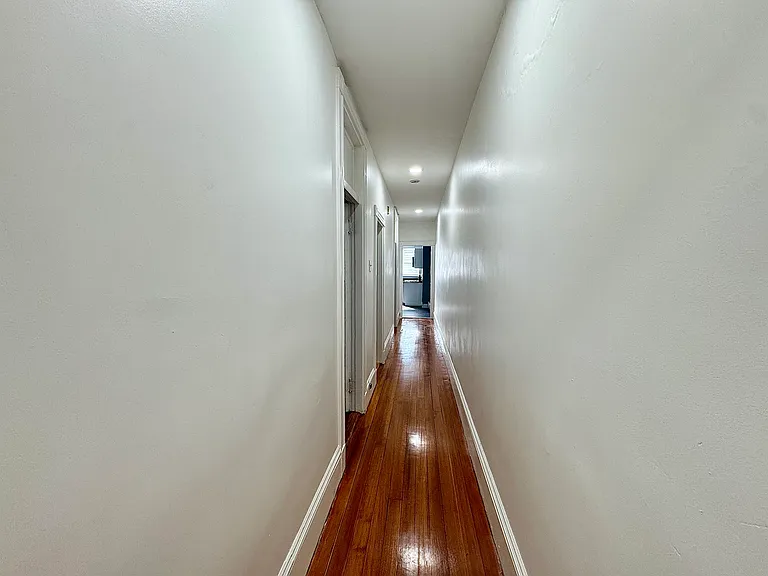 4 1/2 Centre St #3 — Photo 12