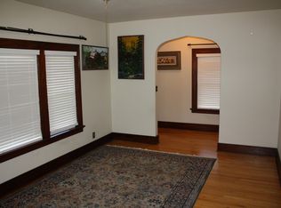 601 8th St, Durant, IA 52747