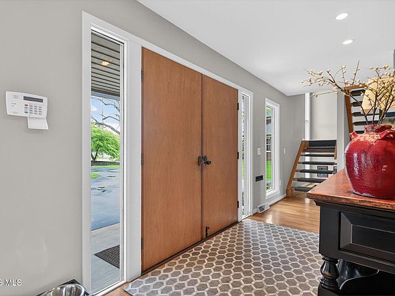 4th image of 4341 Indian Rd