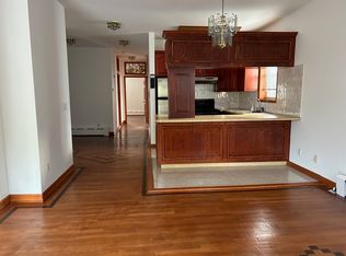 516 78th St #2, Brooklyn, NY 11209
