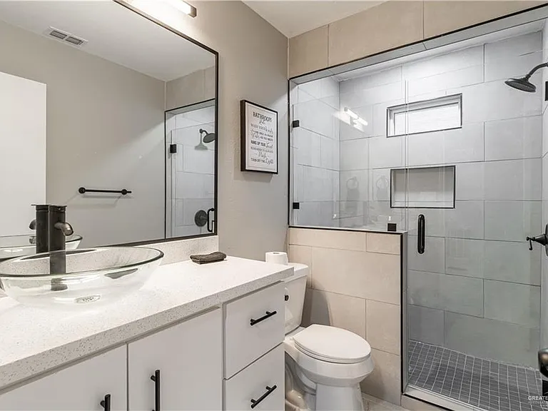 206 S Ridge Ln #1 — Photo 10