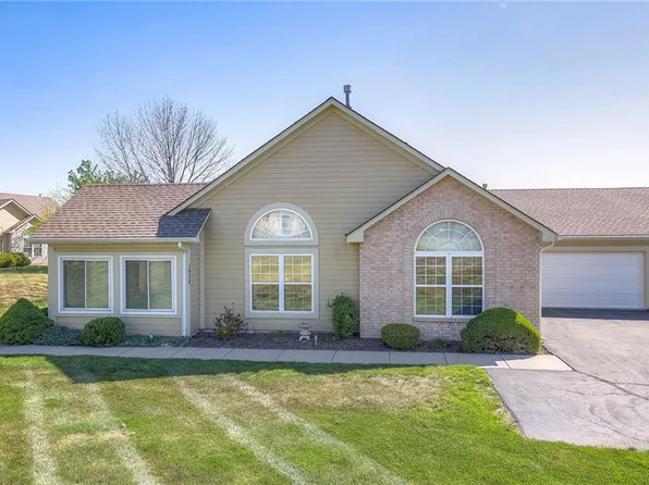 1954 W 139th Ter, Leawood, KS 66224