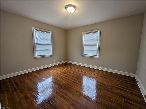 4th image of 420 N Rotary Dr