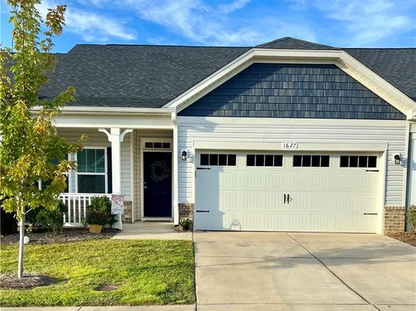1627 Coopers Hawk Dr, Kernersville, NC 27284