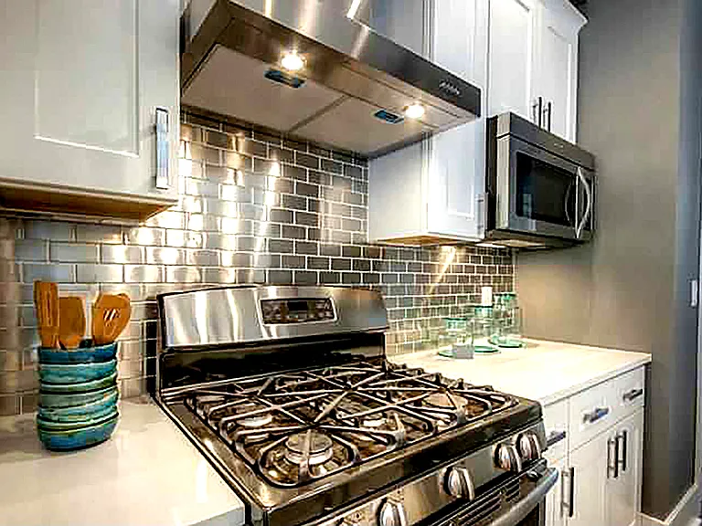 32 U St NW #A — Photo 10