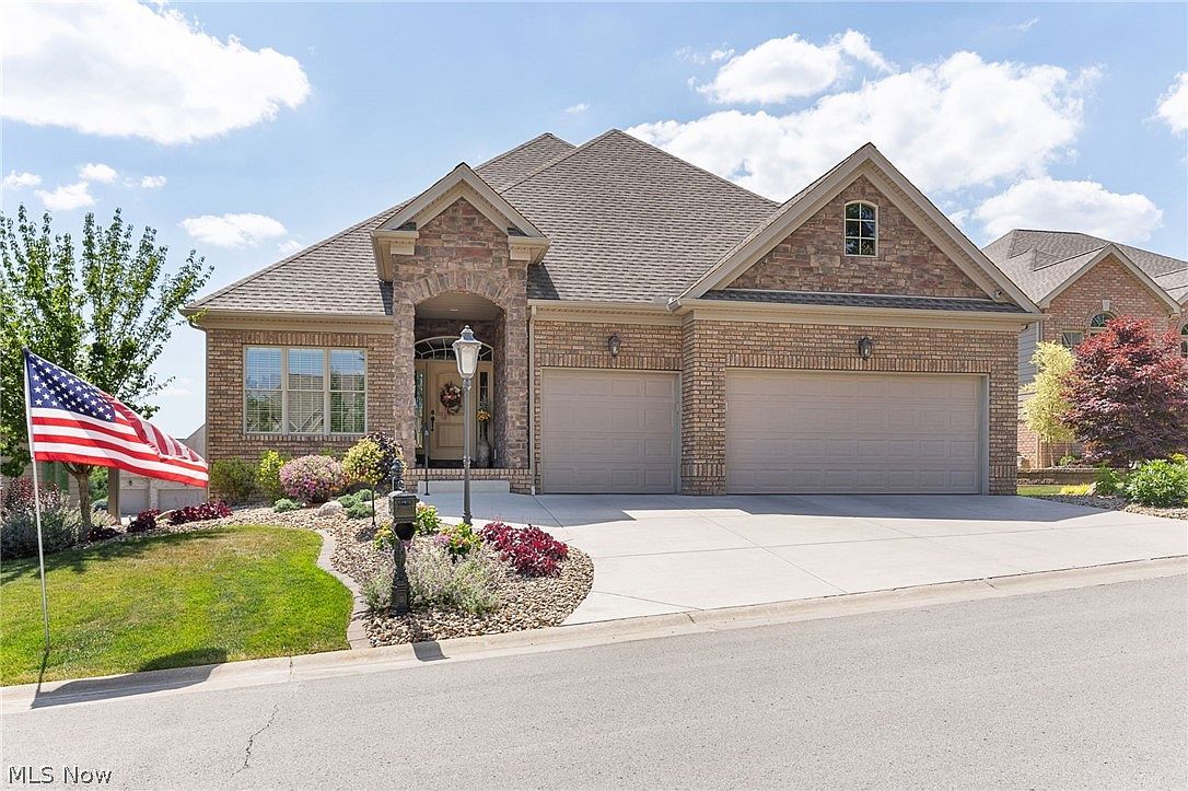 7620 Brixton Crst, Canfield, OH 44406 Zillow