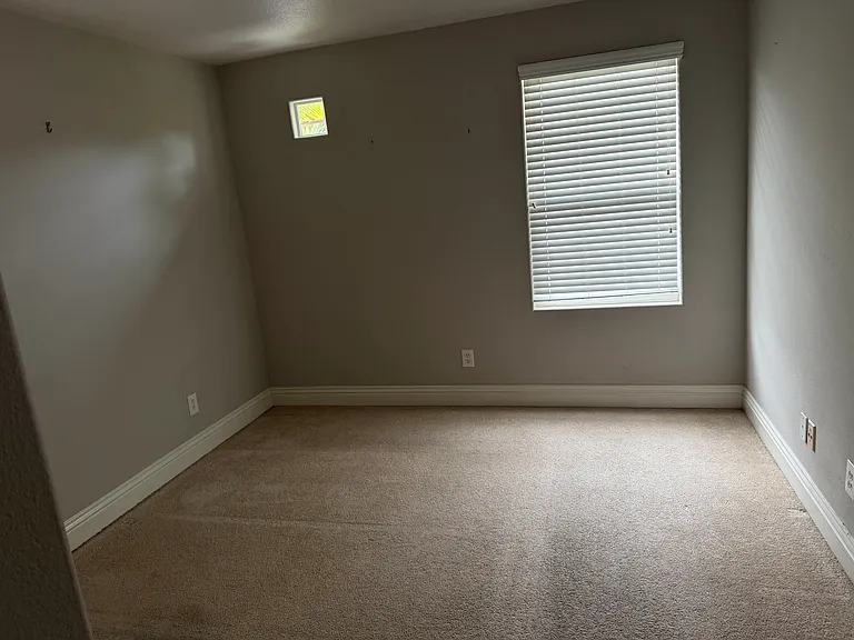386 Avenida La Cuesta — Photo 9