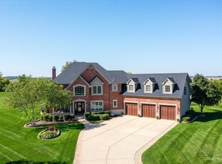 5085 Half Round Rd, Oswego, IL 60543