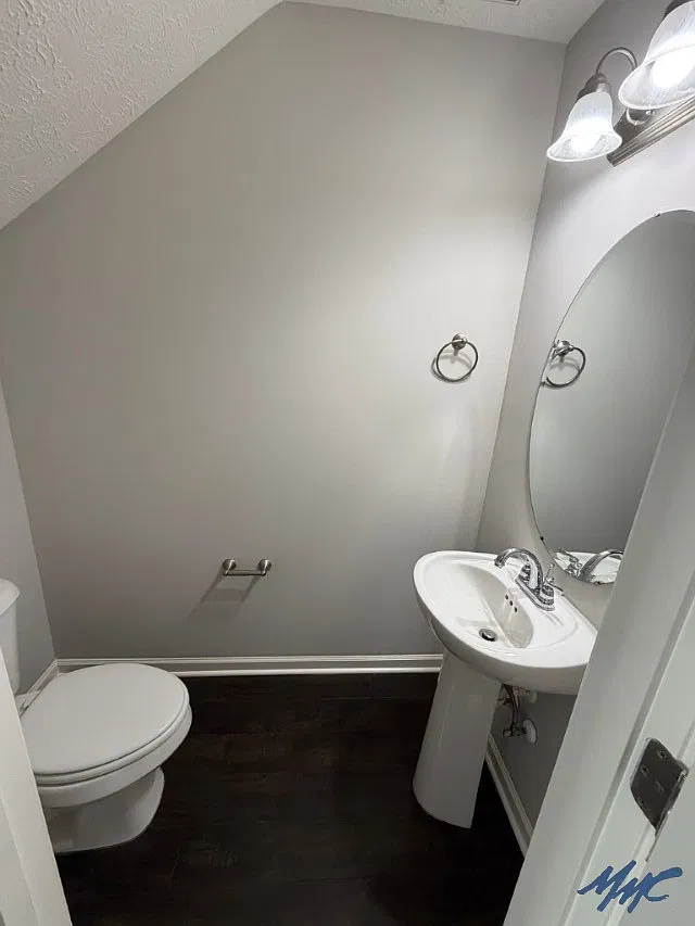 2 bed, 2.5 bath, 1128 sqft, $1,425 — Photo 4