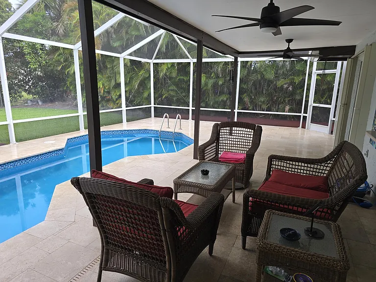 939 Hibiscus Dr — Photo 26