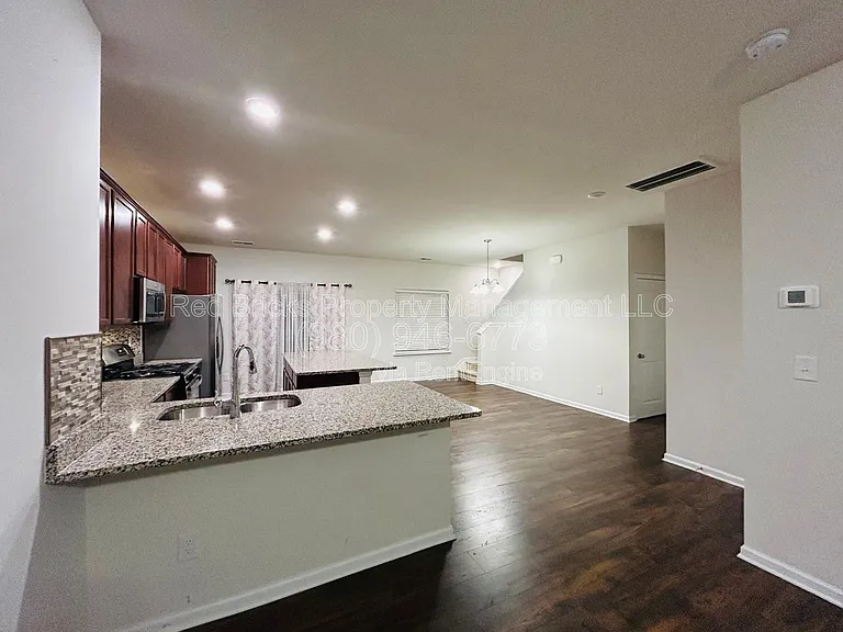 9315 Grand Valley Dr — Photo 10