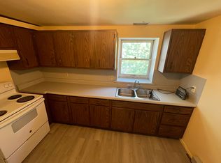 1404 6th Ave APT 3, Beaver Falls, PA 15010