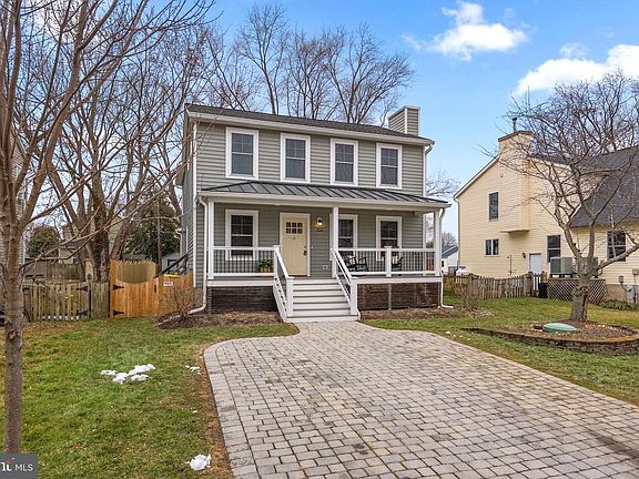 2nd image of 112 Elliott Pl