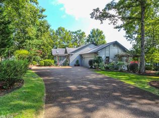 3 Provecho Ln, Hot Springs Village, AR 71909