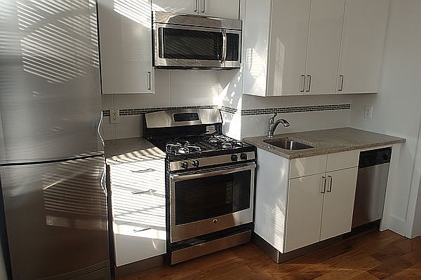 1st image of 221 N Henry St #B