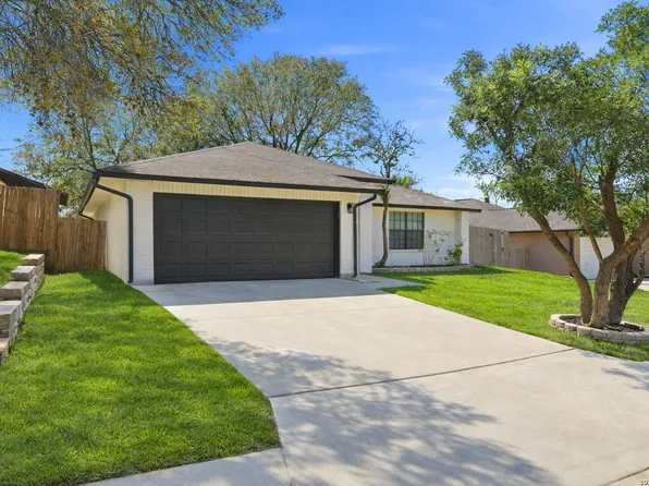 6046 John Chapman, San Antonio, TX 78240