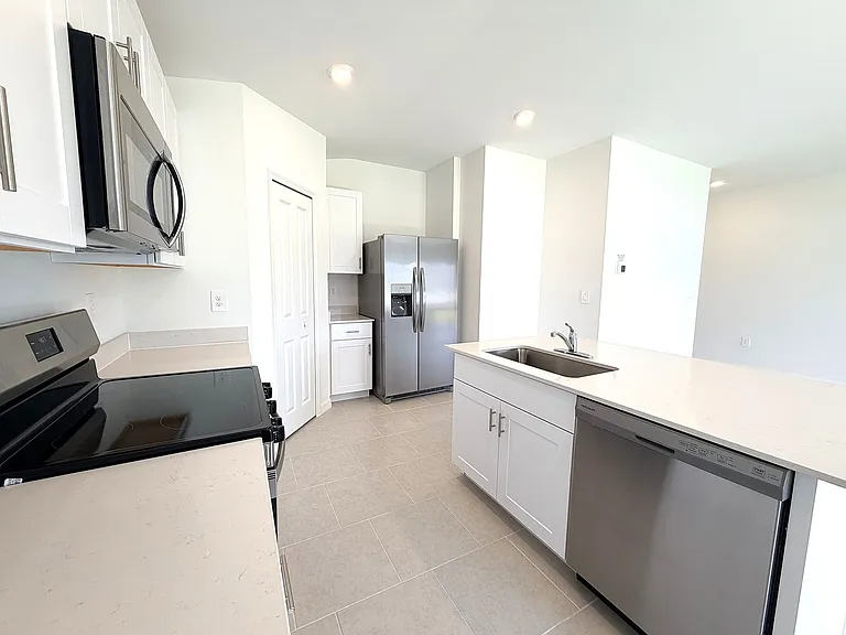 17265 Cantu Ct — Photo 17