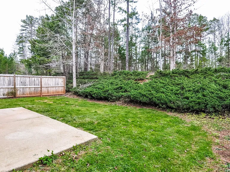 62 Brookhaven Dr — Photo 15