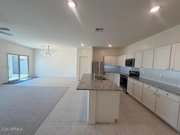 4422 N 100th Dr — Photo 15