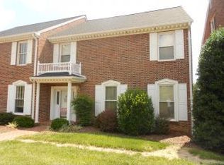 112 Barberry Rd #34, Johnson City, TN 37601