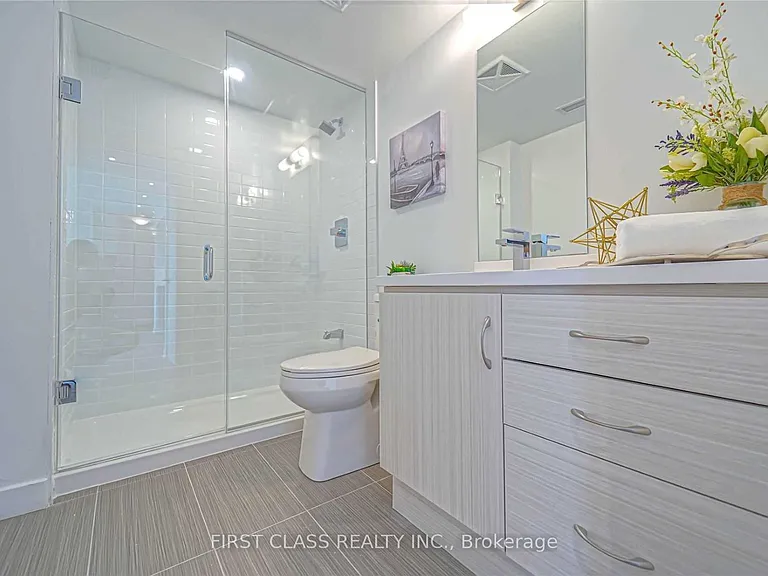 181 Huron St #805 — Photo 13