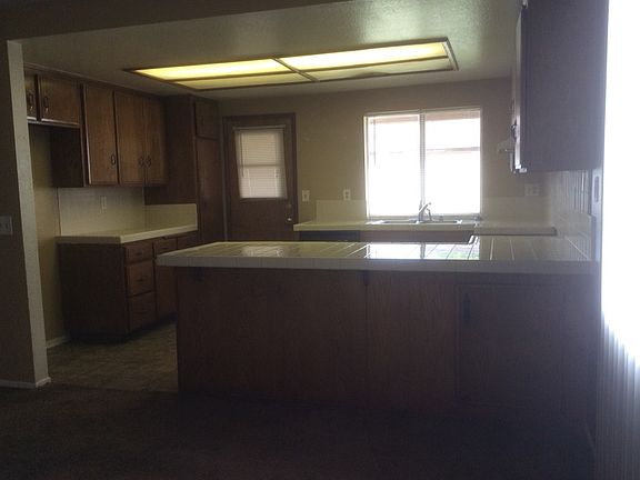 4th image of 7384 Kaiser Ave